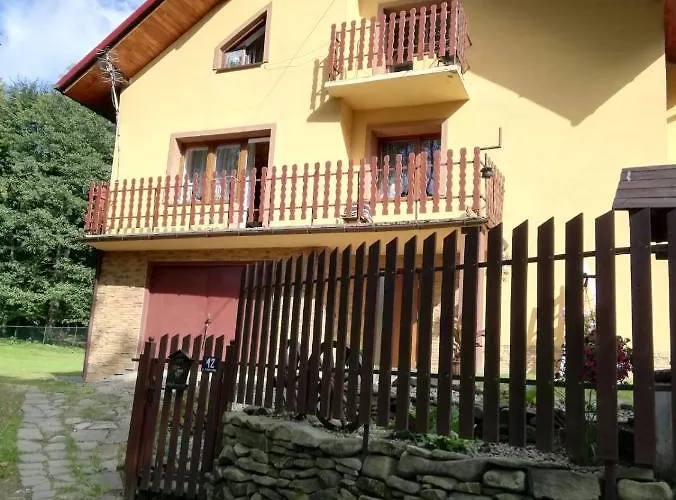 דירה Nad Szumiacym Potokiem Wilkowice (Bielsko)