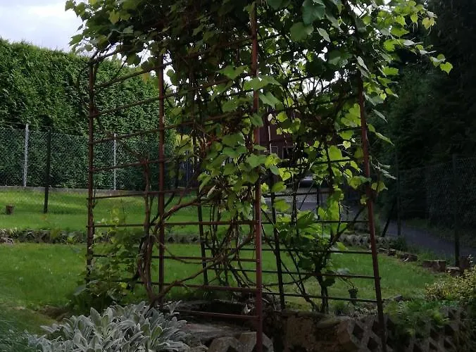 Nad Szumiacym Potokiem شقة