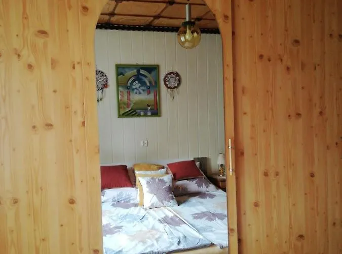 Nad Szumiacym Potokiem דירה Wilkowice (Bielsko)