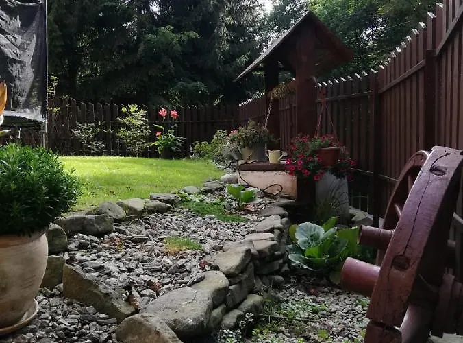 شقة Nad Szumiacym Potokiem